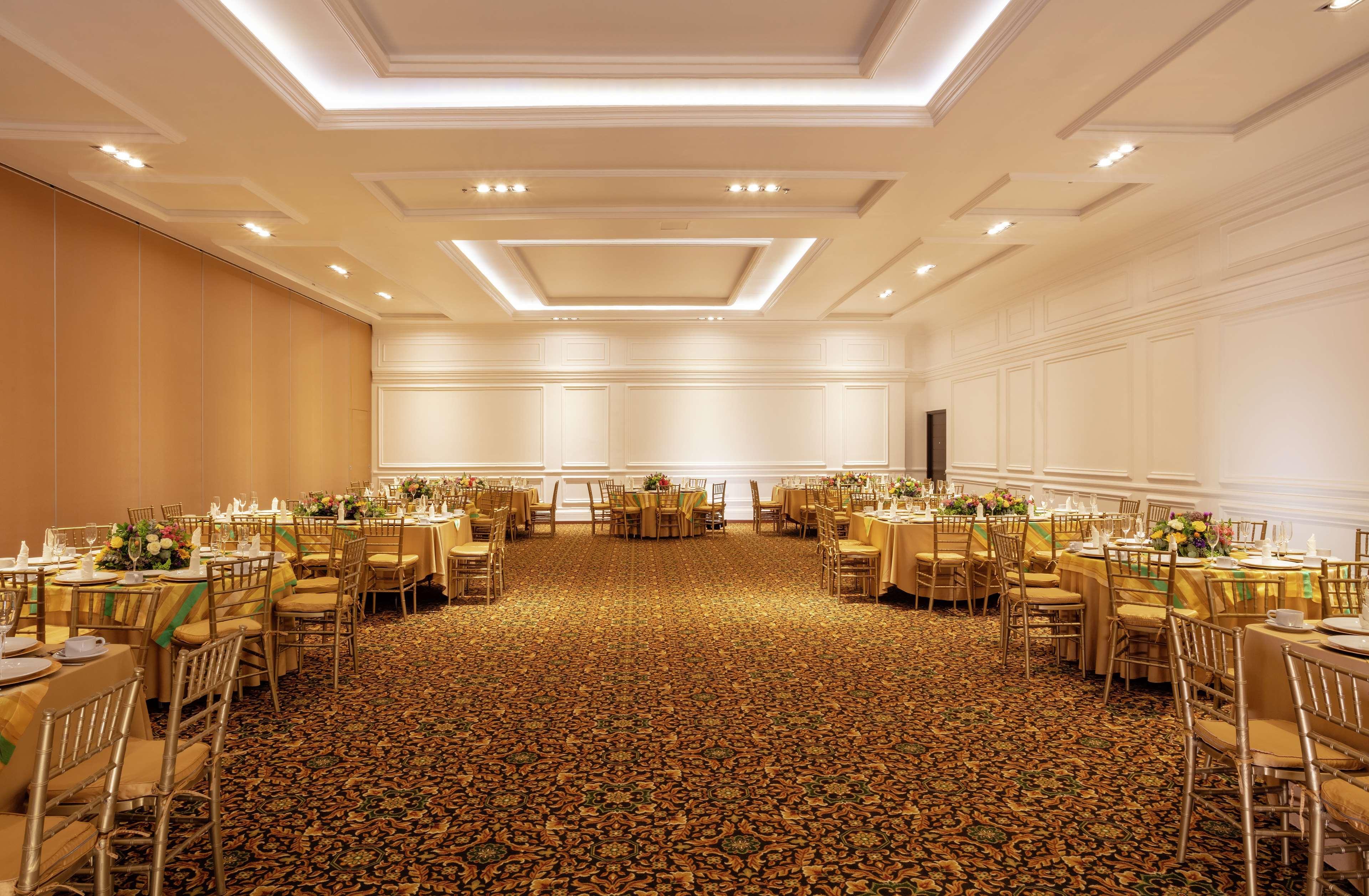 Doubletree By Hilton Toluca Otel Dış mekan fotoğraf