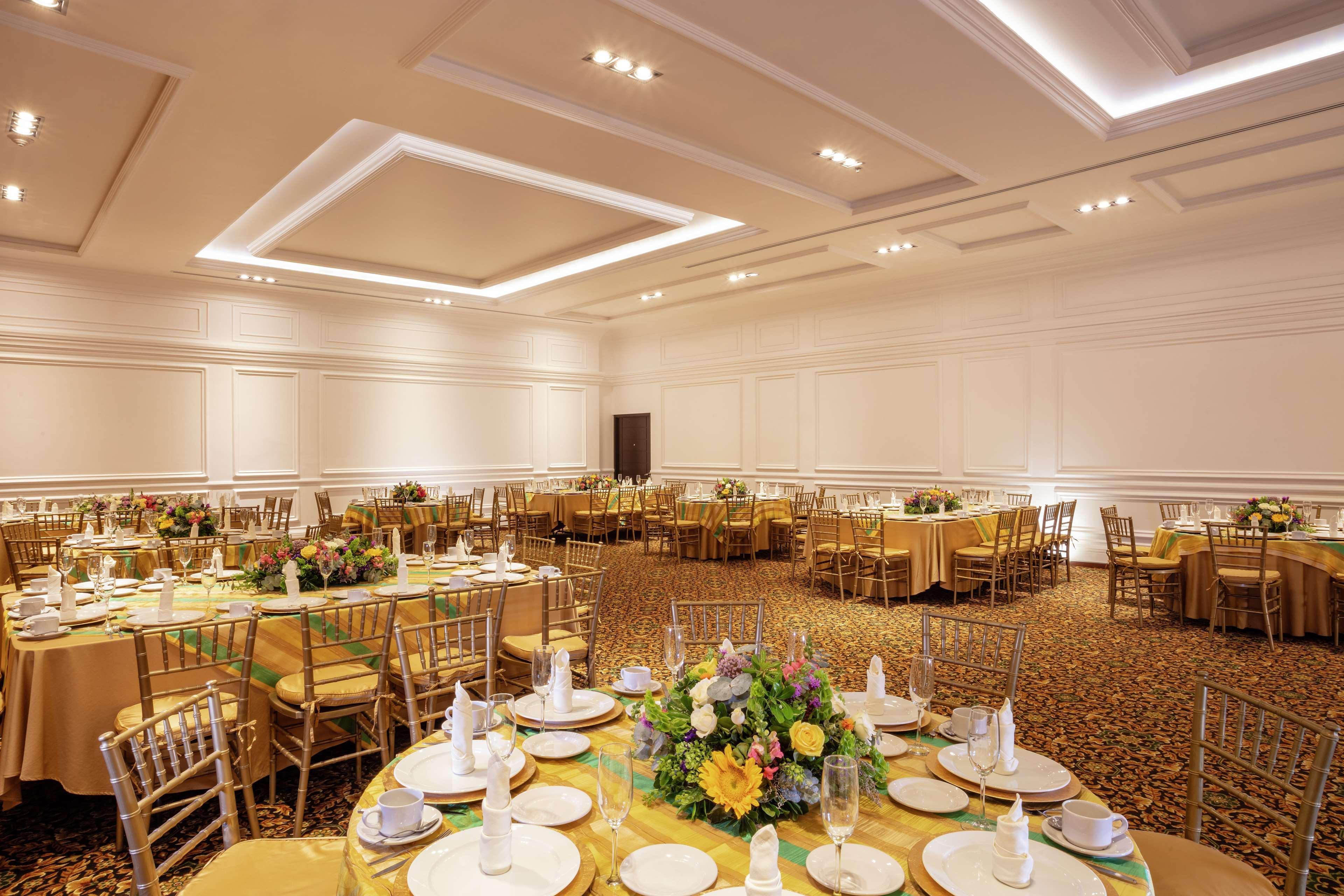 Doubletree By Hilton Toluca Otel Dış mekan fotoğraf